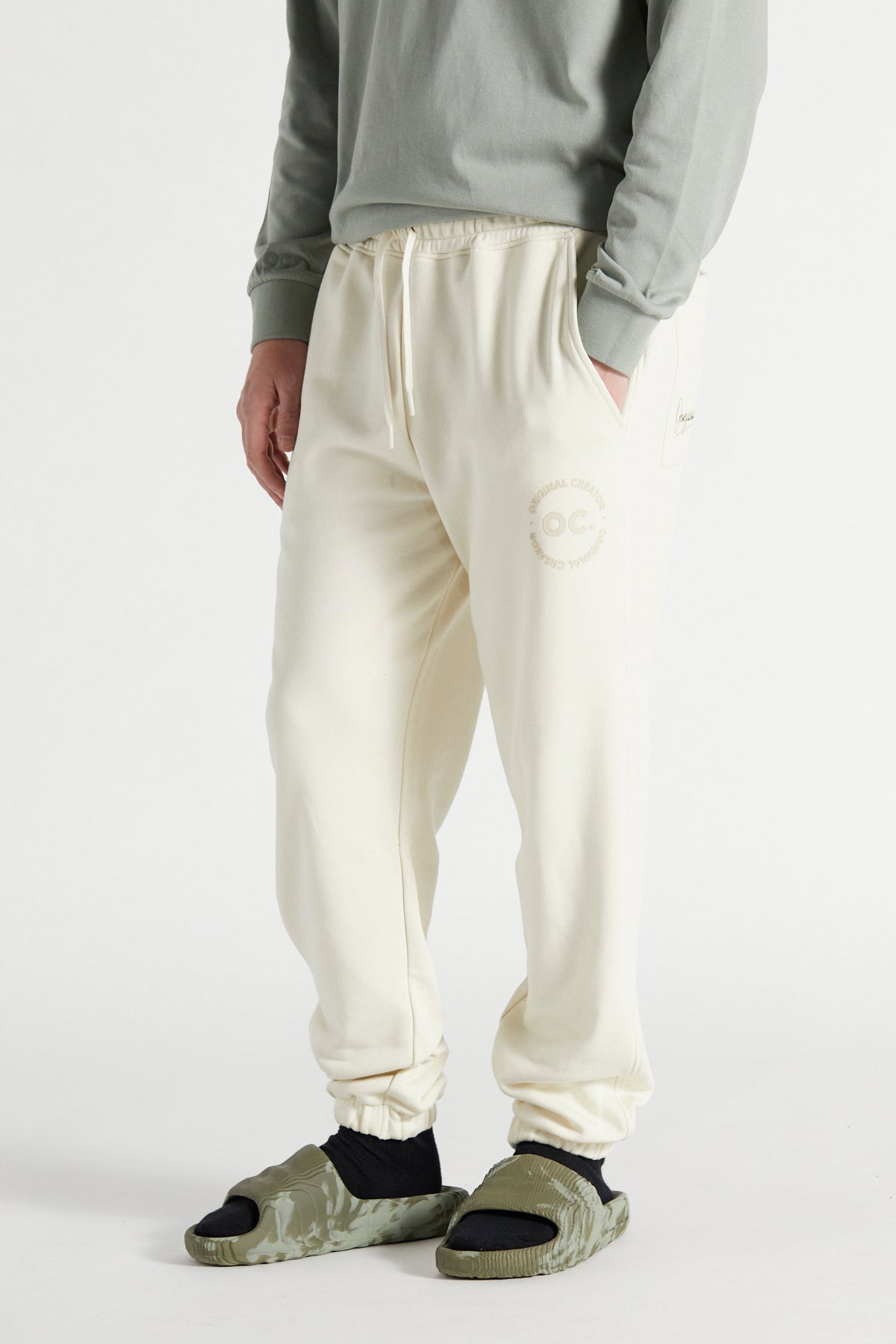 Jogger off white online