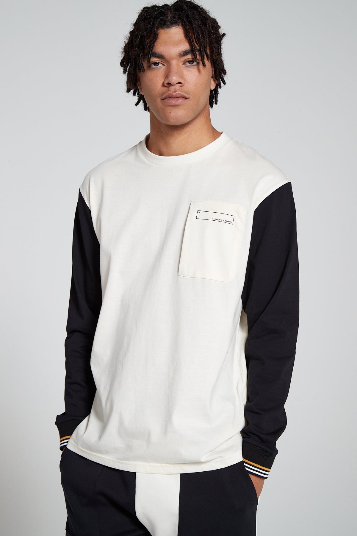 Track 2.0 Retro Zip Pocket Long Sleeve T-Shirt - Off White