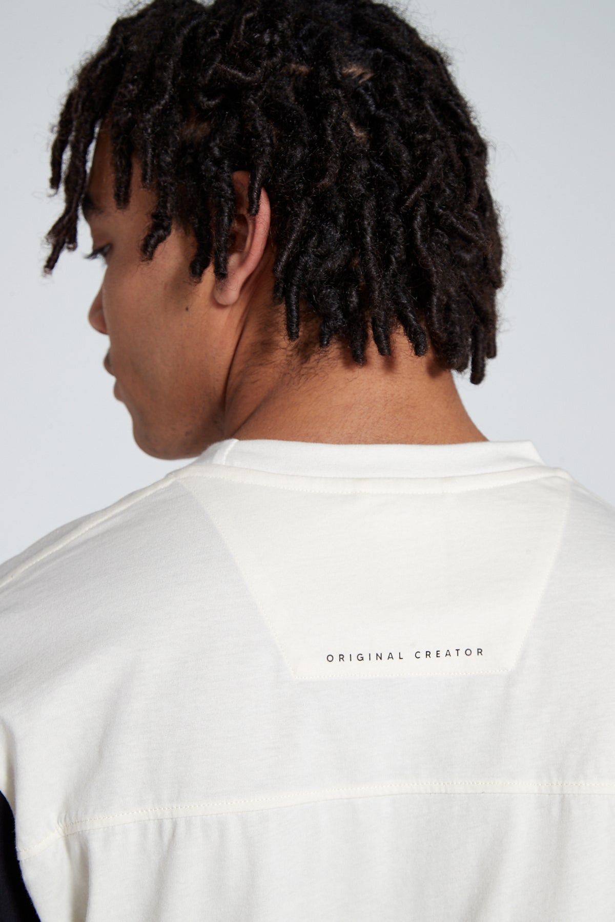 Track 2.0 Retro Zip Pocket Long Sleeve T-Shirt - Off White