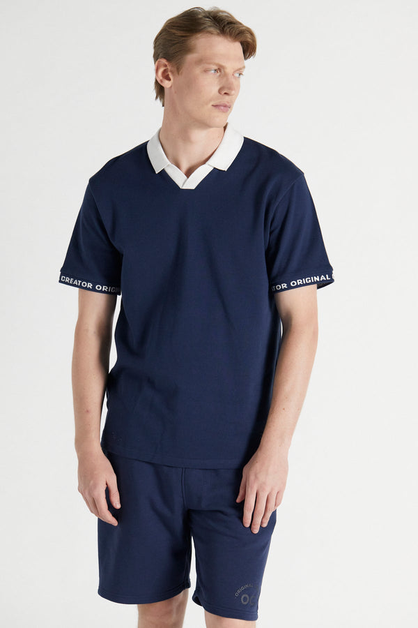 Polos