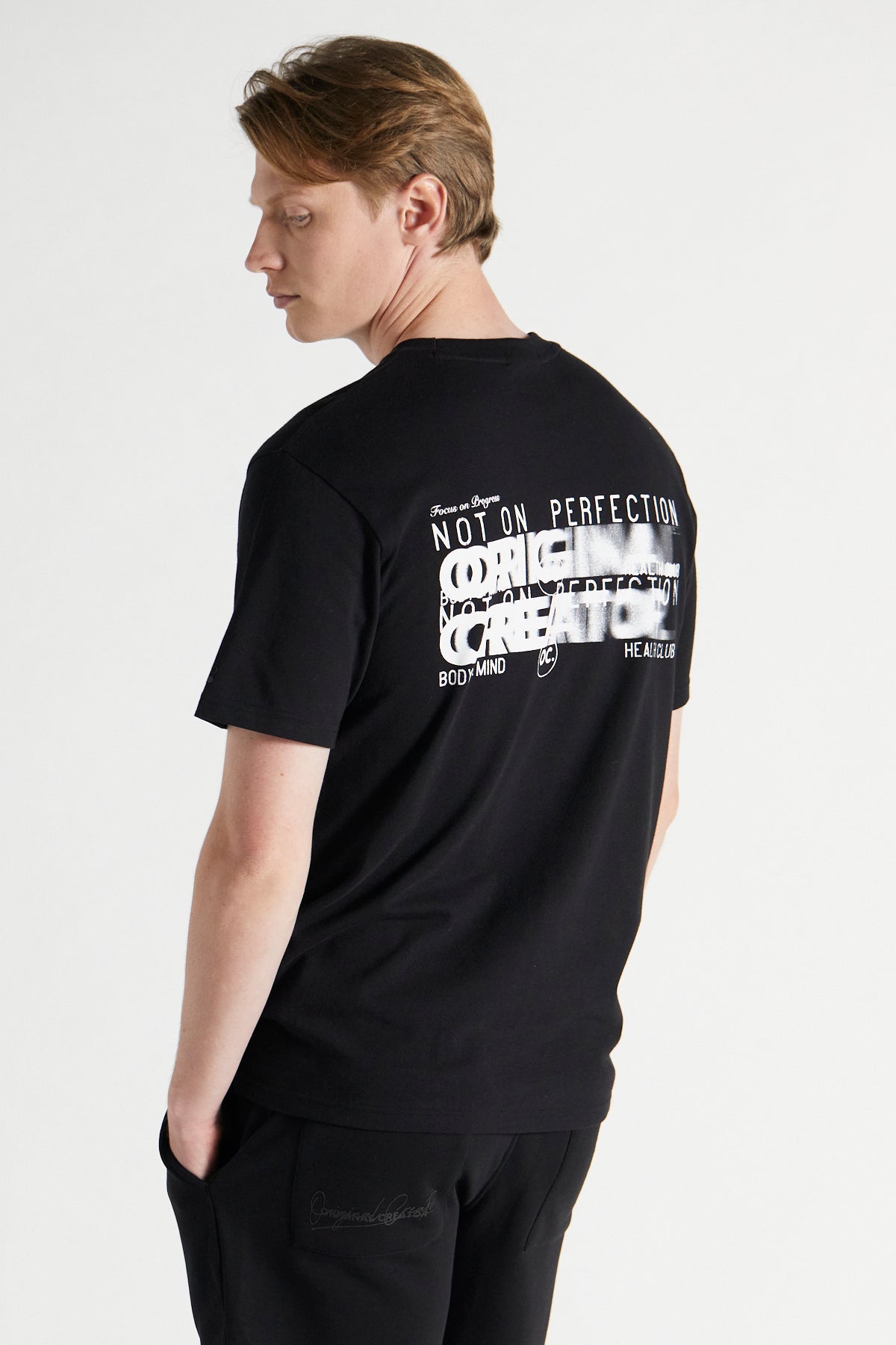 Progress T-shirt - Jet Black
